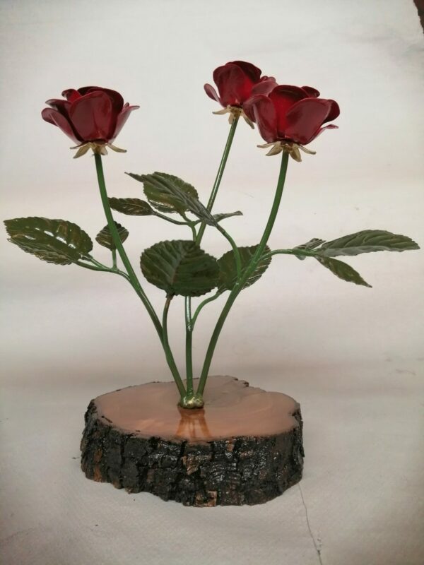 Ramo de Rosas en base de madera - Imagen 2