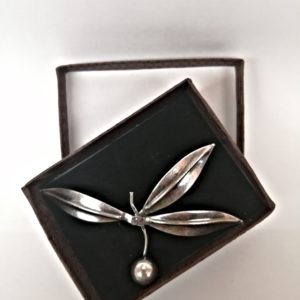 Broche de Oliva en Plata Vieja