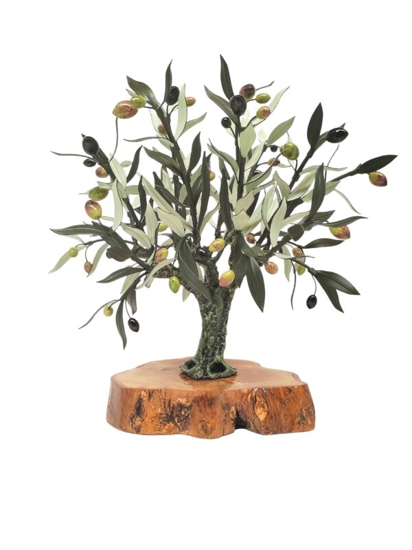 trofeo olivo artesanal en metal inspirado en olivos de Sierra Mágina
